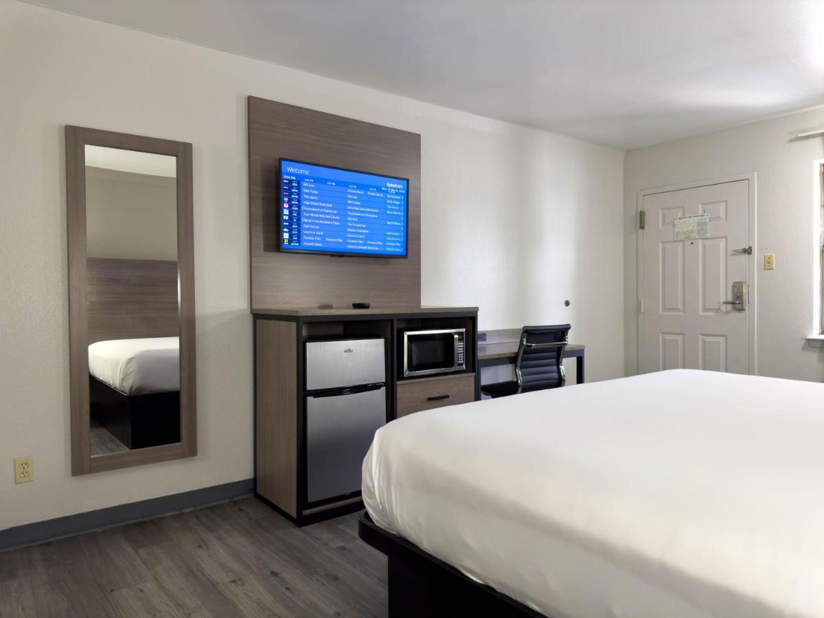 Americas Best Value Inn Austin Eksteriør billede
